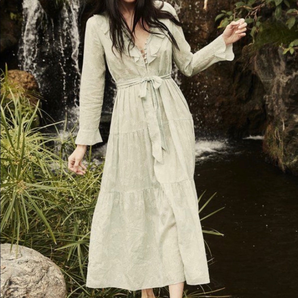 Dôen Assam Dress in Sweet Daisy Floral